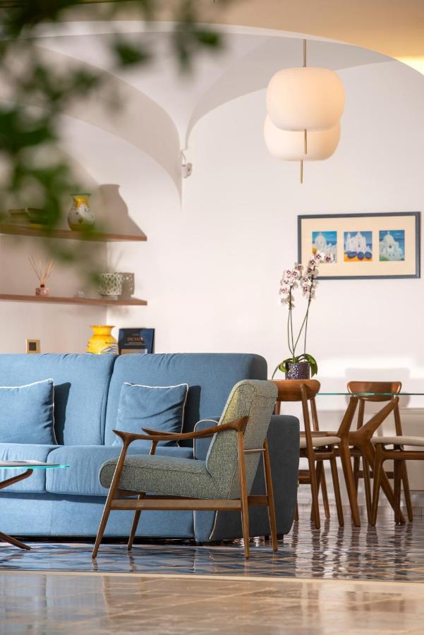 Orablu Executive Villas Форио Экстерьер фото