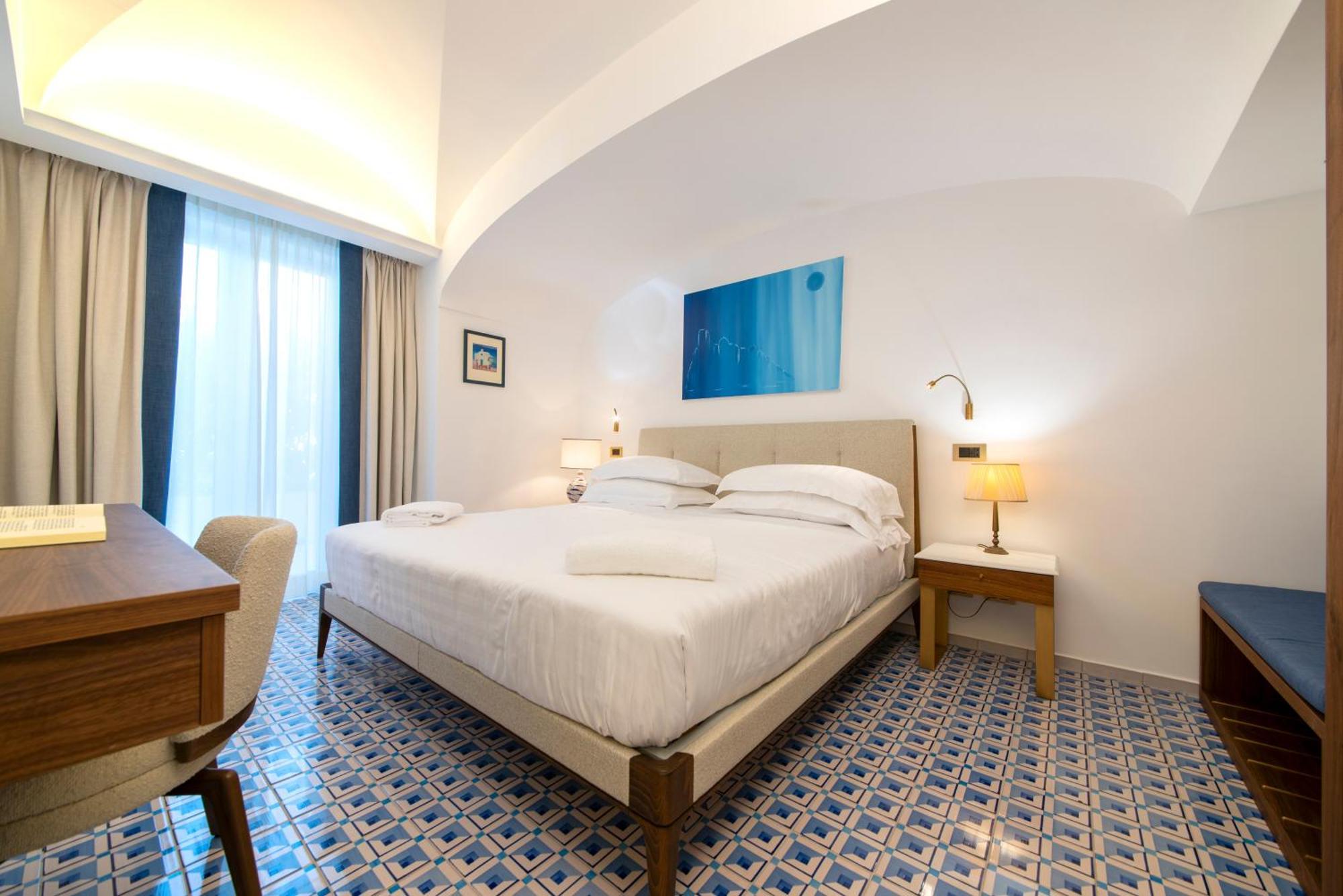 Orablu Executive Villas Форио Экстерьер фото