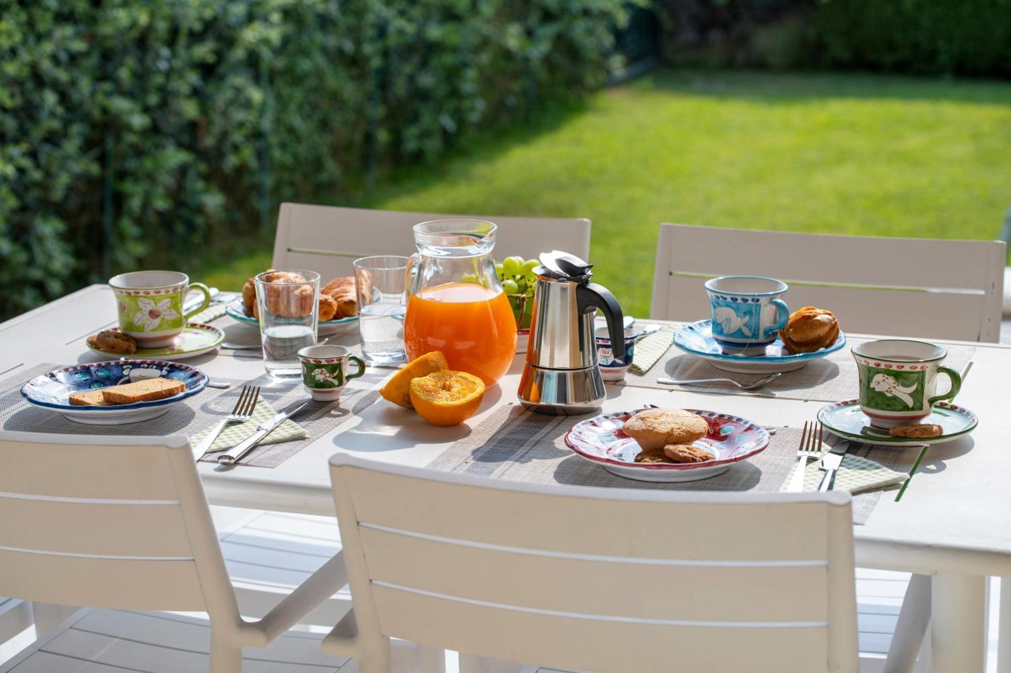 Orablu Executive Villas Форио Экстерьер фото