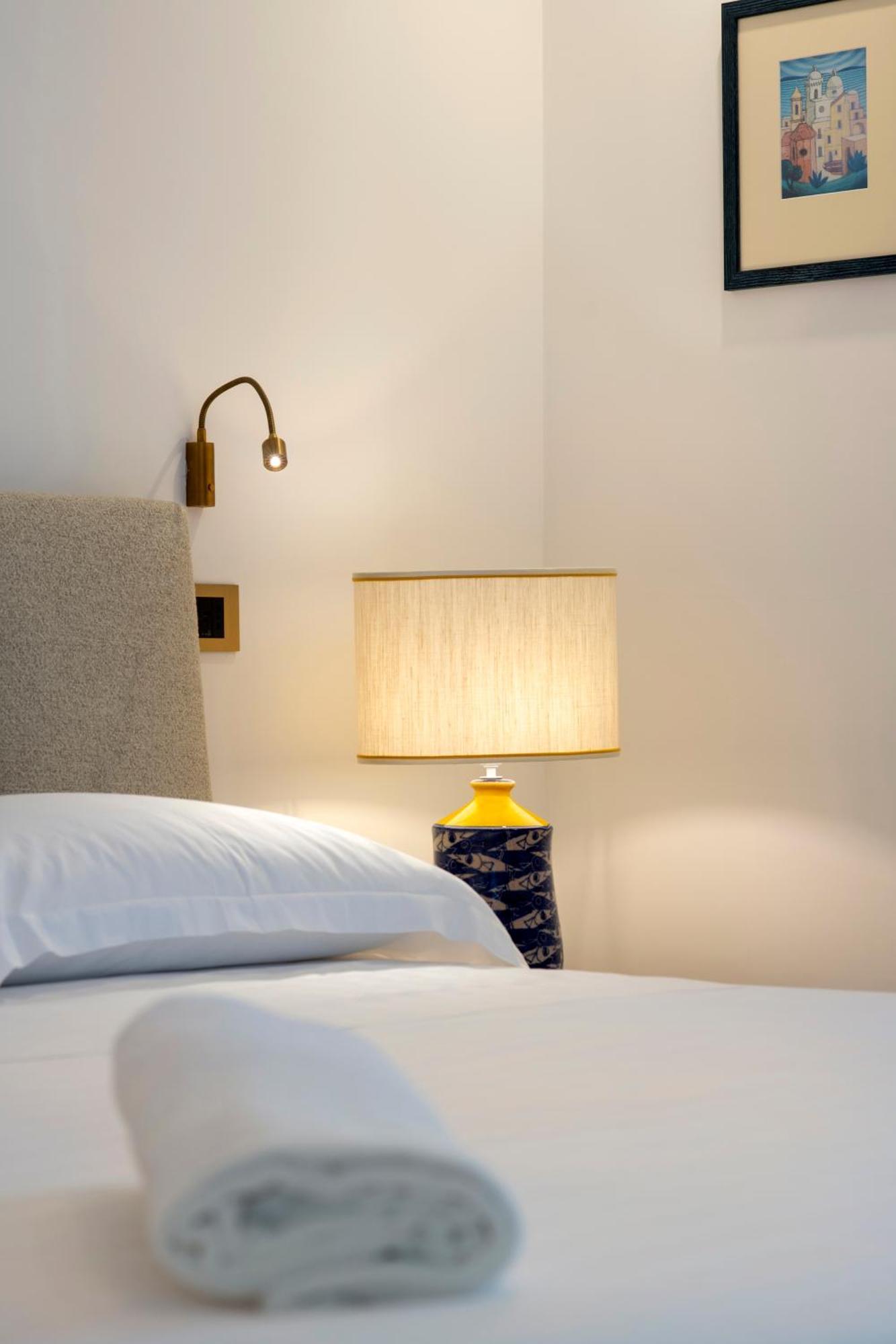 Orablu Executive Villas Форио Экстерьер фото